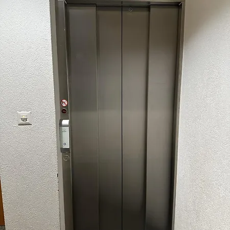 Ascot Penthouse 140m2 Matterhorn View ツェルマット